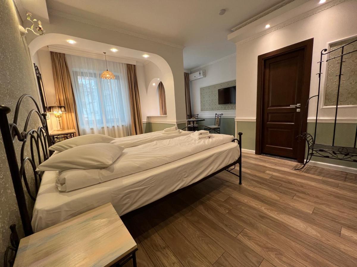 Hotel Boutique Cathedral Plaza Residences Room For Rent Downtown 布加勒斯特 外观 照片