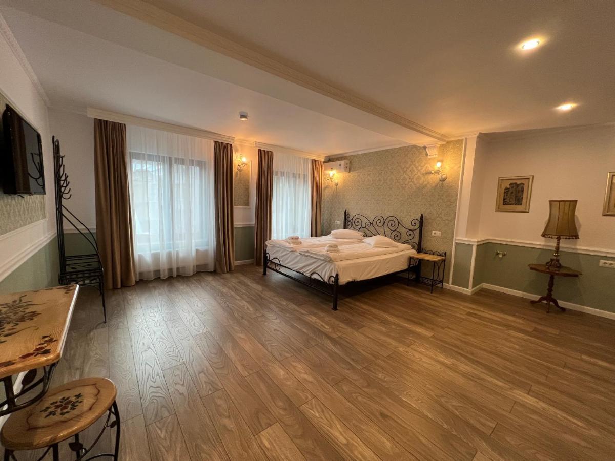 Hotel Boutique Cathedral Plaza Residences Room For Rent Downtown 布加勒斯特 外观 照片