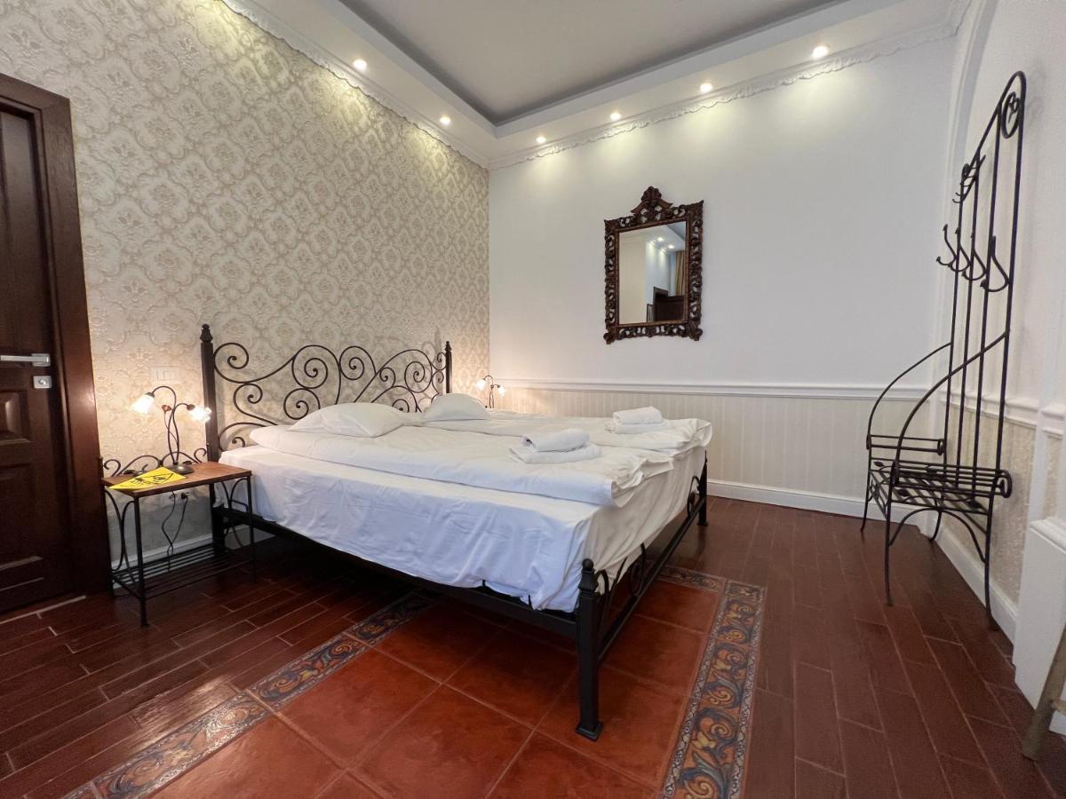 Hotel Boutique Cathedral Plaza Residences Room For Rent Downtown 布加勒斯特 外观 照片